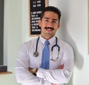 Dr Fernando Morales