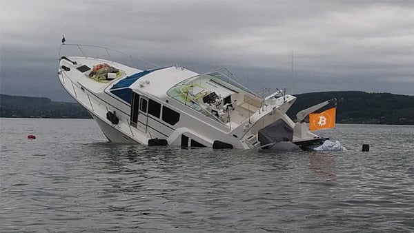 5th Annual Boating "Accident" Party on Lake Norman