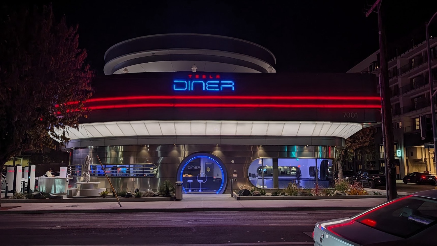 Tesla Diner Meetup